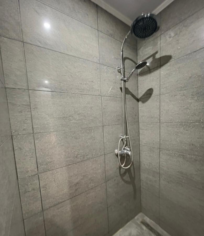 Charbonnel 1 A Charleroi-Airport Apartman Kültér fotó