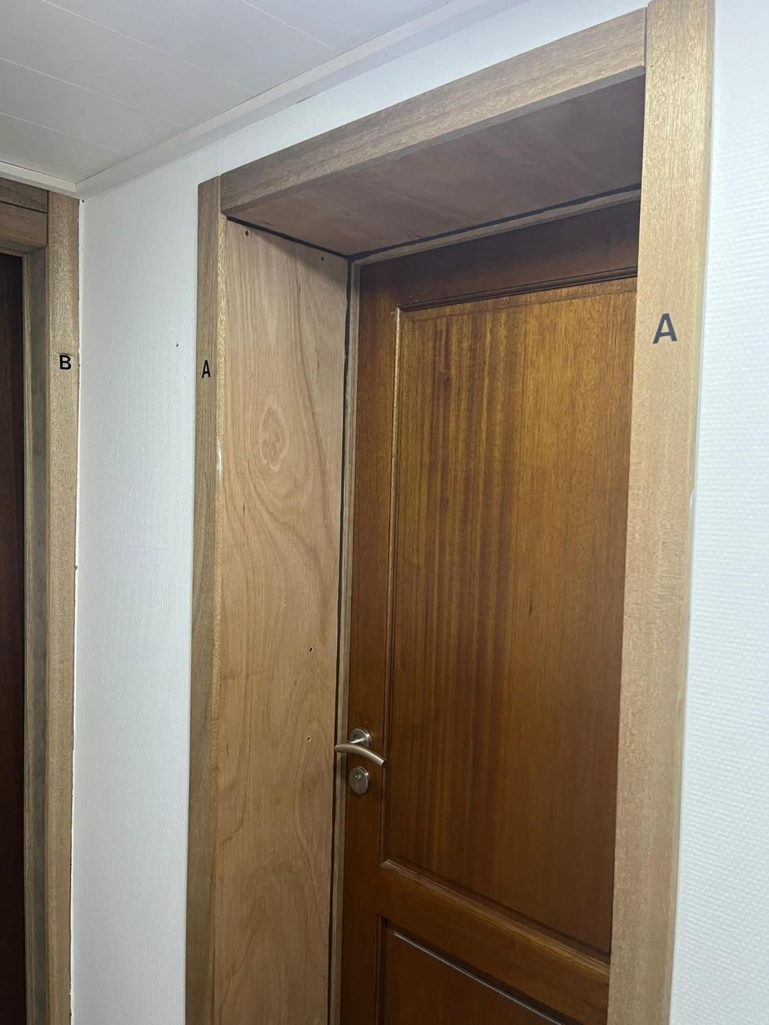 Charbonnel 1 A Charleroi-Airport Apartman Kültér fotó